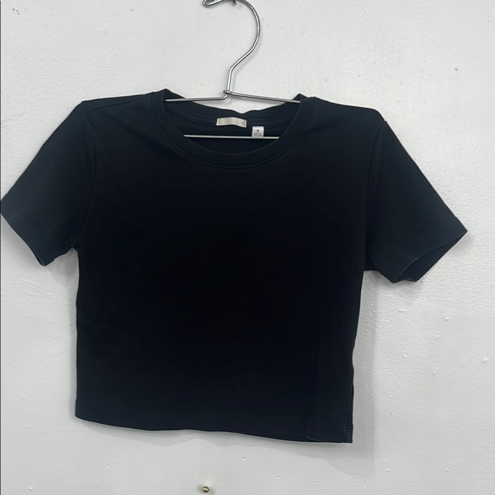 Black Short Sleeve Fitted Crop Tee